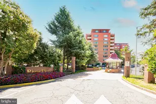 1011 Arlington Blvd, Arlington, VA 22209 - Photo 20
