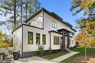 4246 15th St N, Arlington, VA 22207 - Photo 6