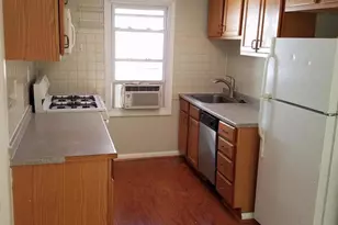 1553 19th St N, Arlington, VA 22209 - Photo 2