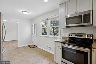 3420 N Glebe Rd, Arlington, VA 22207 - Photo 8