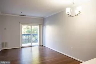 1211 S Eads St, Arlington, VA 22202 - Photo 4