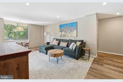 4390 Lorcom Lane #402, Arlington, VA 22207 - Photo 4