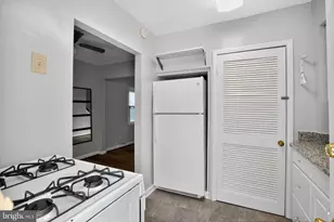 303 Wayne Street S, Arlington, VA 22206 - Photo 16