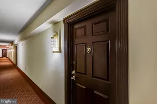 1276 N Wayne St, Arlington, VA 22201 - Photo 6