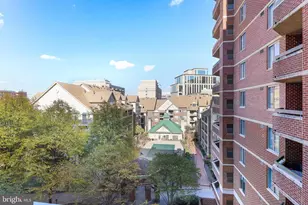 1276 N Wayne St, Arlington, VA 22201 - Photo 36