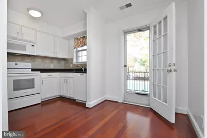 2665 S Walter Reed Drive #B, Arlington, VA 22206 - Photo 2