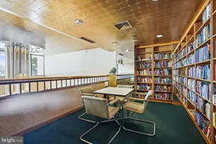 1016 S Wayne St, Arlington, VA 22204 - Photo 44