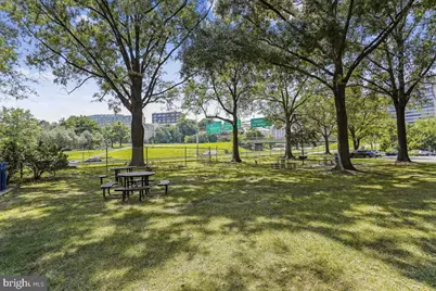 1011 Arlington Boulevard #627, Arlington, VA 22209 - Photo 22