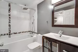 1619 10th St S, Arlington, VA 22204 - Photo 18