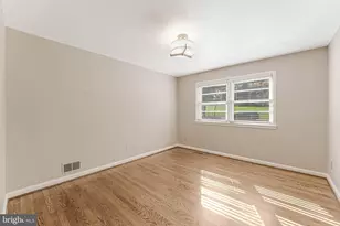 3867 N Chesterbrook Rd, Arlington, VA 22207 - Photo 24