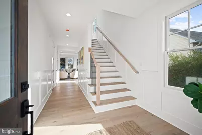 600 29th Road S, Arlington, VA 22202 - Photo 2