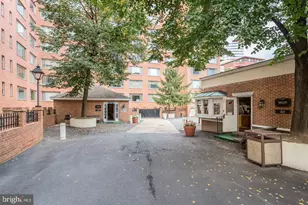 1021 Arlington Blvd, Arlington, VA 22209 - Photo 12