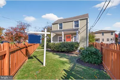 109 N Brookside Drive, Arlington, VA 22201 - Photo 1