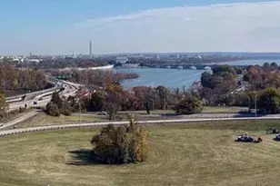 1011 Arlington Blvd, Arlington, VA 22209 - Photo 4