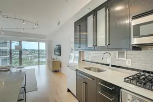 1111 N 19 Street N, Arlington, VA 22209 - Photo 16