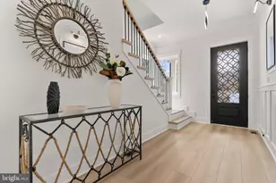 1905 N Taylor St, Arlington, VA 22207 - Photo 4