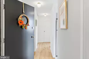 1301 S Arlington Ridge Rd, Arlington, VA 22202 - Photo 8