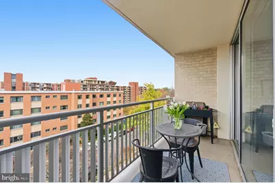 1301 S Arlington Ridge Road #610, Arlington, VA 22202 - Photo 24