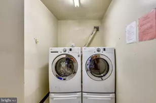 1101 S Arlington Ridge Rd, Arlington, VA 22202 - Photo 48