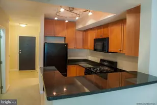 851 N Glebe Rd, Arlington, VA 22203 - Photo 20