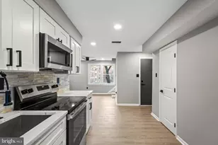 1527 N Colonial Terrace, Arlington, VA 22209 - Photo 16