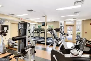 4079 S Four Mile Run Dr, Arlington, VA 22204 - Photo 24