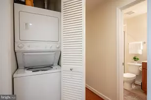 4113 S Four Mile Run Dr, Arlington, VA 22204 - Photo 24