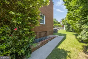 706 N Cleveland St, Arlington, VA 22201 - Photo 52