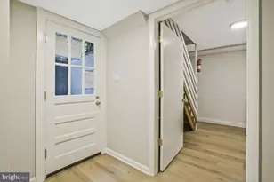 706 N Cleveland St, Arlington, VA 22201 - Photo 42