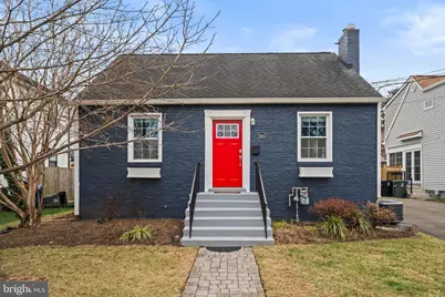 2604 1st Street S, Arlington, VA 22204 - Photo 1