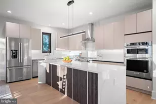 2100 S Nelson St, Arlington, VA 22204 - Photo 8