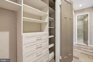 4390 Lorcom Ln, Arlington, VA 22207 - Photo 18