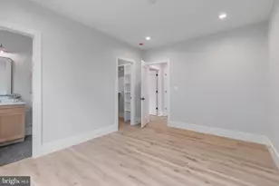 809 N Kenmore St, Arlington, VA 22201 - Photo 52