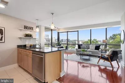 2001 15th Street N #306, Arlington, VA 22201 - Photo 8