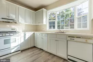 415 S Adams St, Arlington, VA 22204 - Photo 16