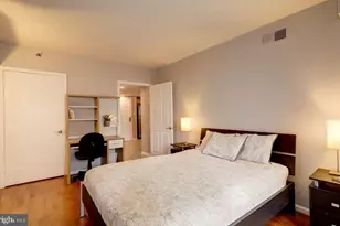 1001 N Randolph Street N, Arlington, VA 22201 - Photo 8