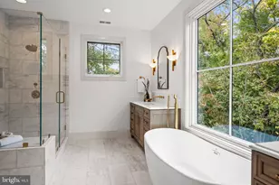 2133 N Oakland St, Arlington, VA 22207 - Photo 26