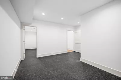 2133 N Oakland Street, Arlington, VA 22207 - Photo 36