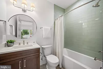 2133 N Oakland Street, Arlington, VA 22207 - Photo 34