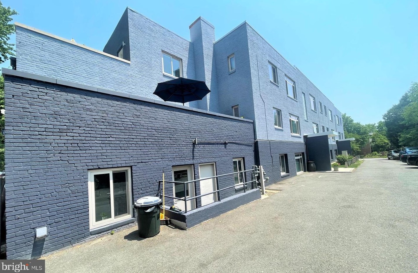 12 Sunset Dr #5b, Alexandria, VA 22301