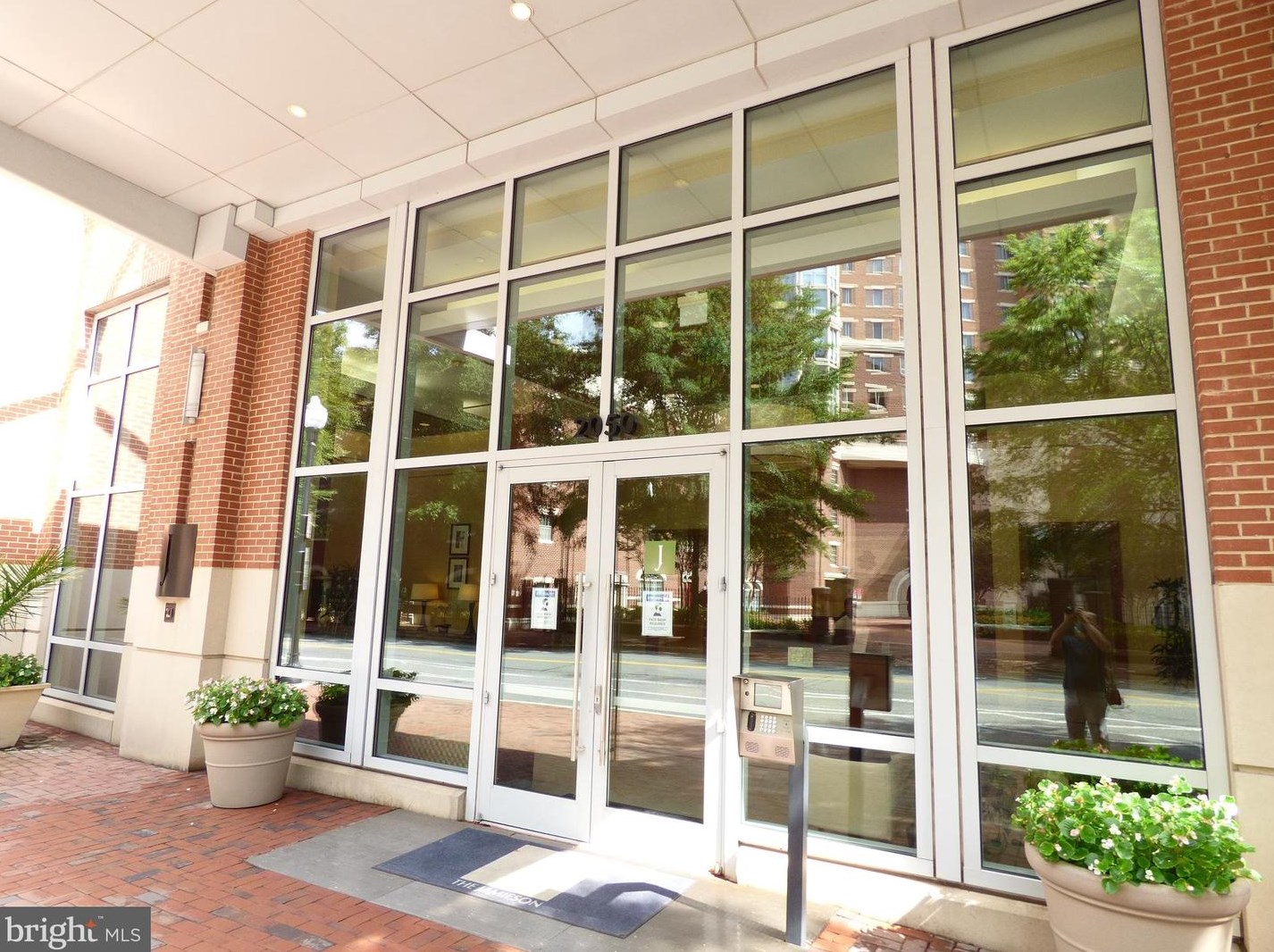 2050 Jamieson Ave #1212, Alexandria, VA 22314