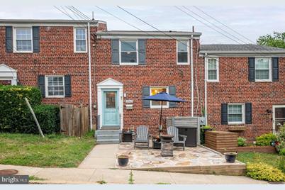 2943 Hickory Street - Photo 1