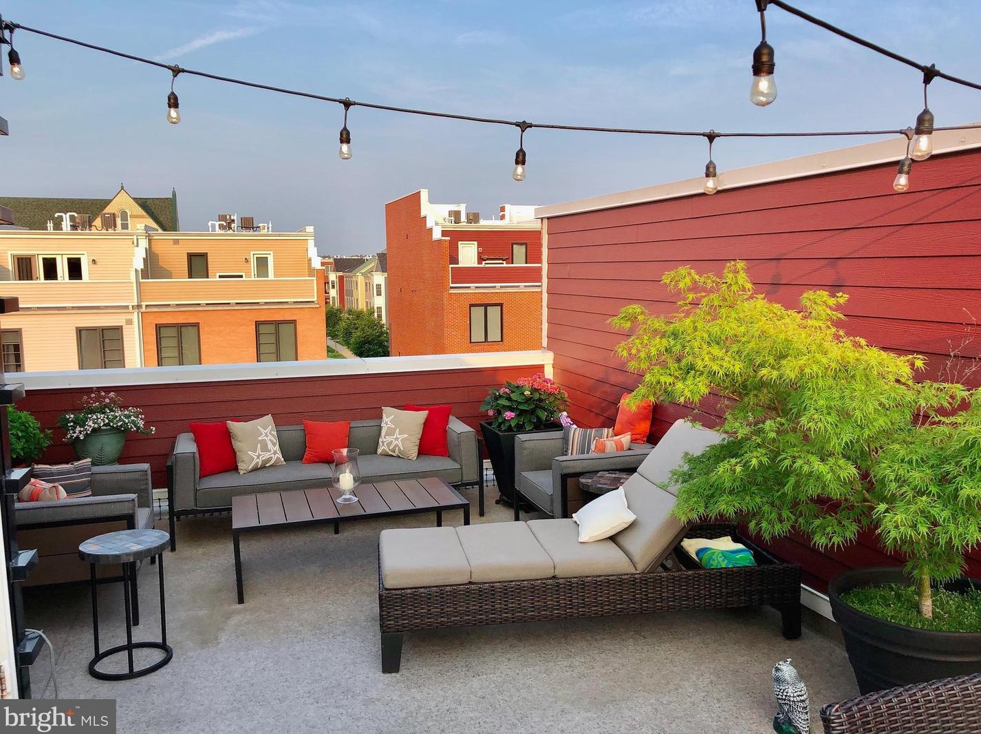 2103 Richmond Hwy, Alexandria, VA 22301