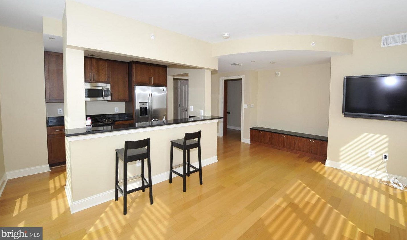 2050 Jamieson Ave #1504, Alexandria, VA 22314
