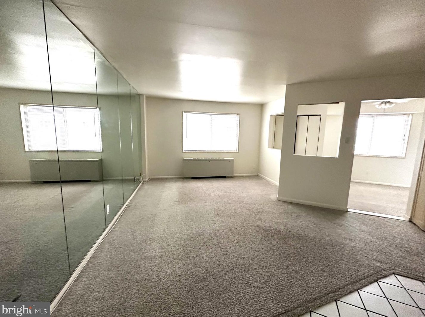 5340 Holmes Run Pkwy #1016, Alexandria, VA 22304