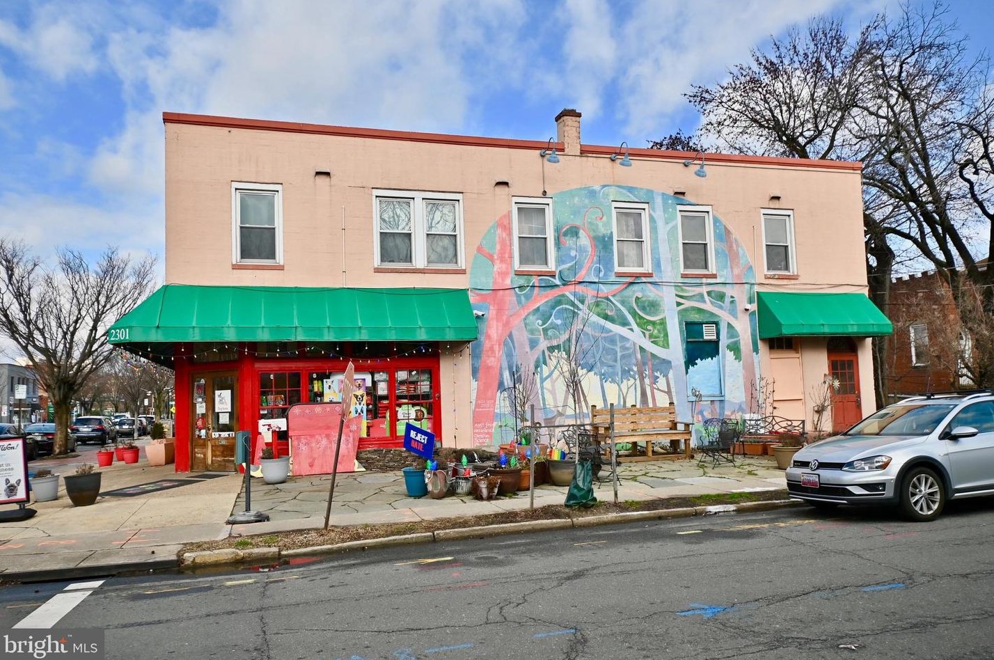 408 Custis Ave, Alexandria VA 22301-1421 exterior