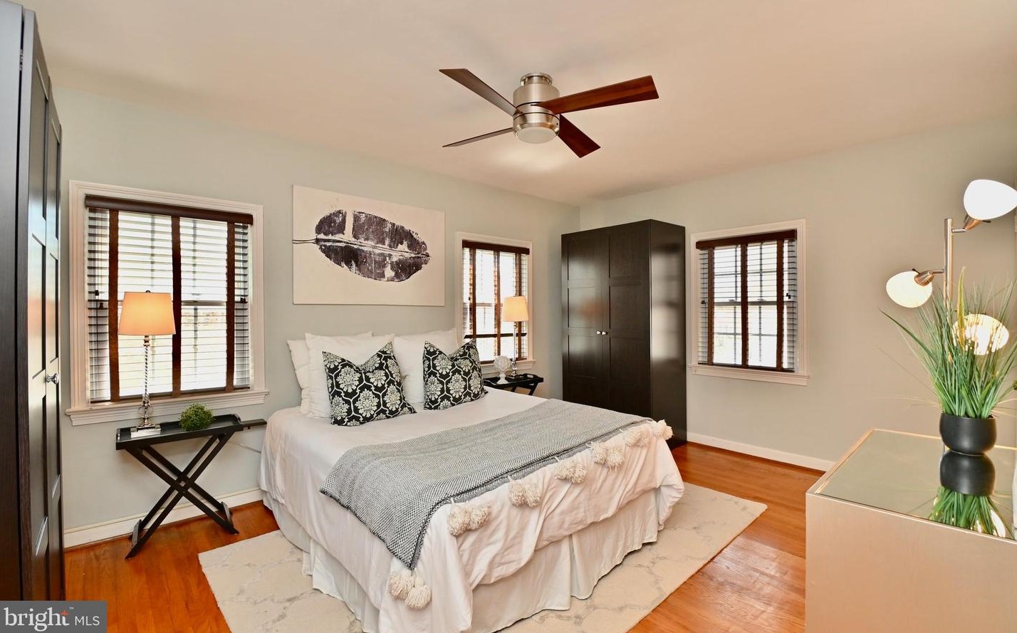 408 Custis Ave, Alexandria VA 22301-1421 exterior