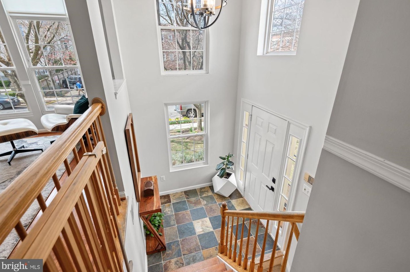 3909 Elbert Ave, Alexandria VA 22305-2064 exterior