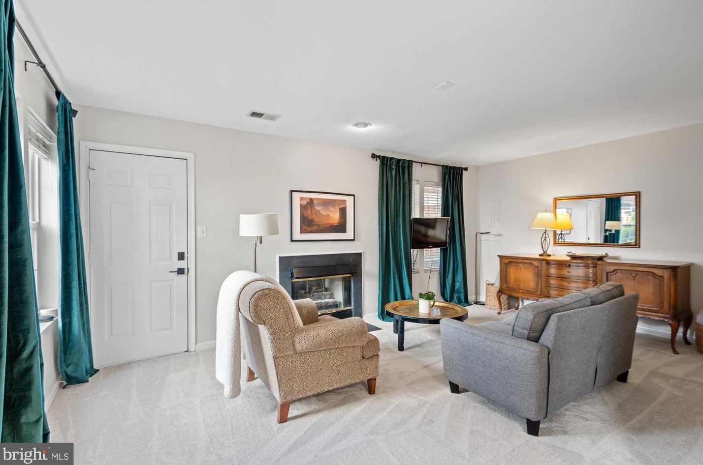 3909 Elbert Ave, Alexandria VA 22305-2064 exterior