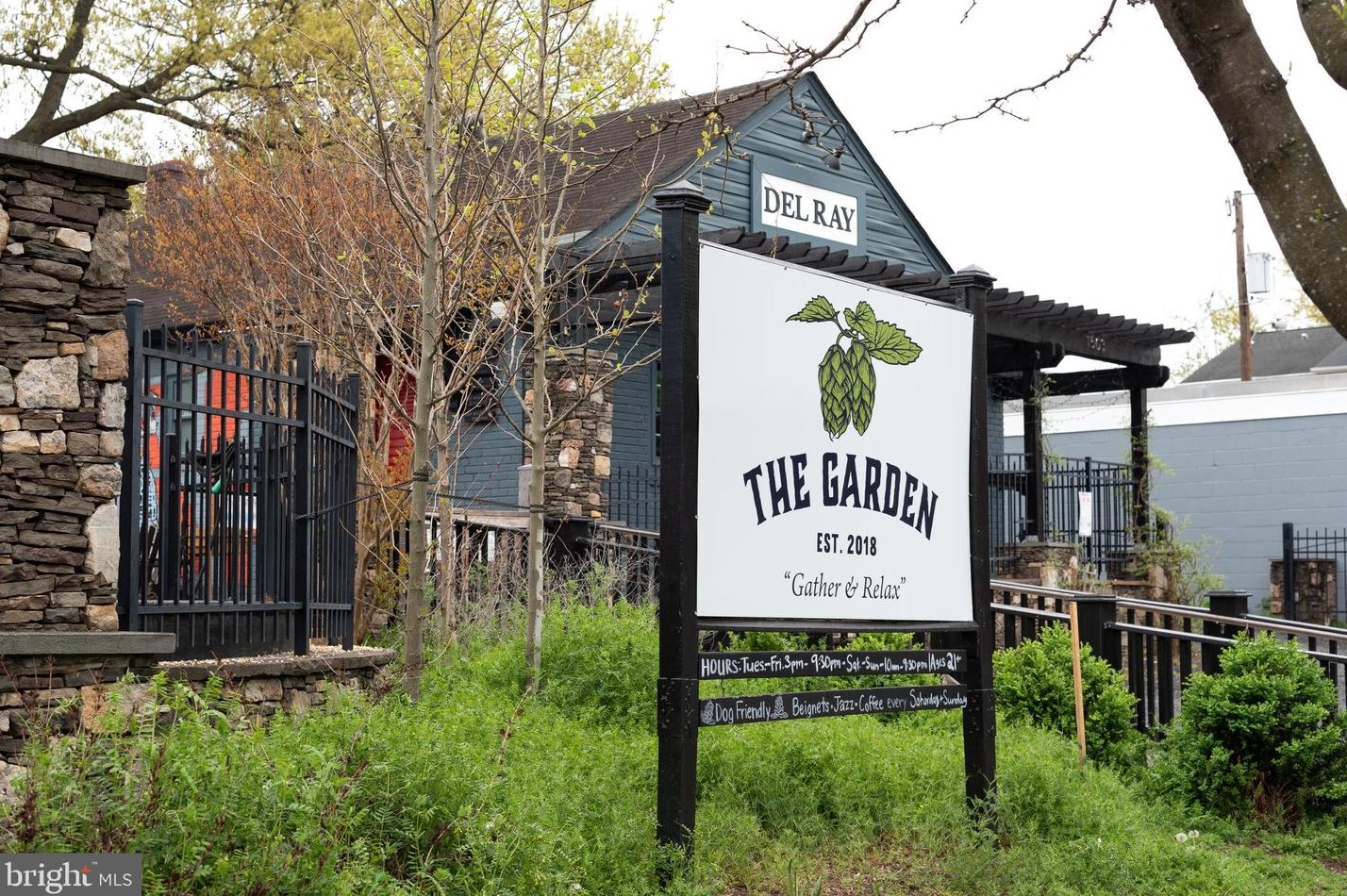 3909 Elbert Ave, Alexandria VA 22305-2064 exterior